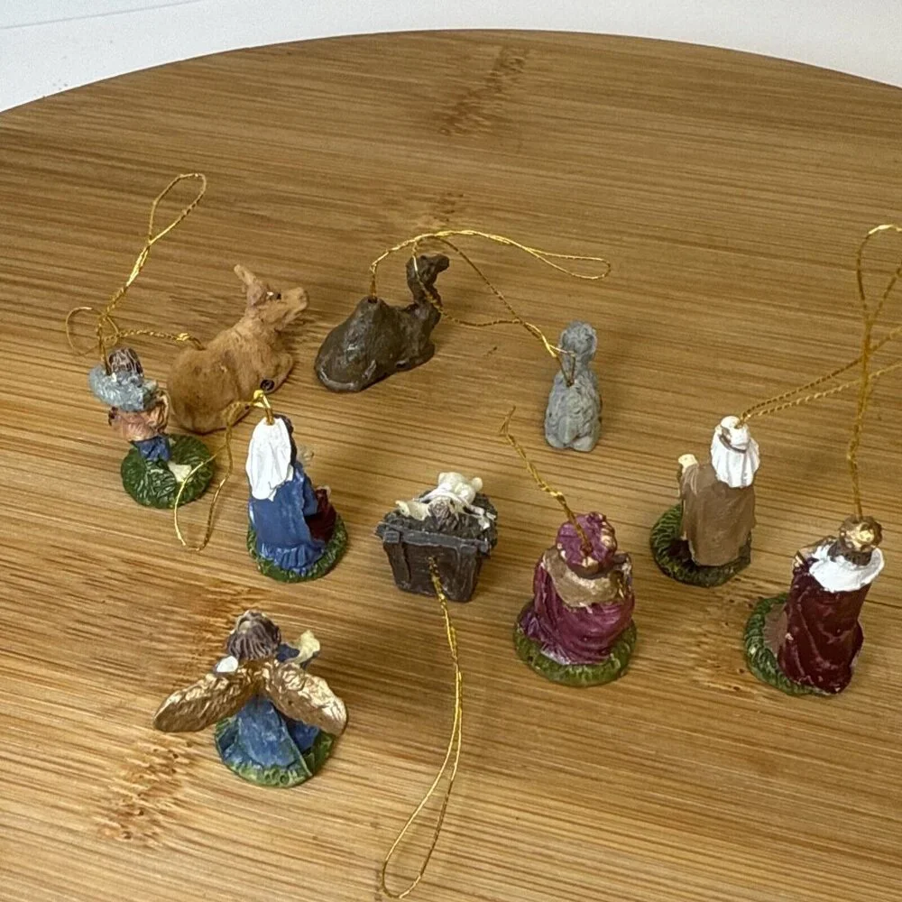 Dollhouse Miniature Christmas Holiday 10 Piece Hand Painted Nativity‎ ornaments